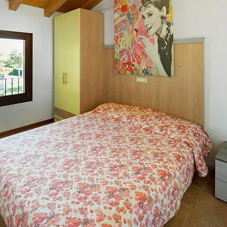 Borgo Stella Y アパート *